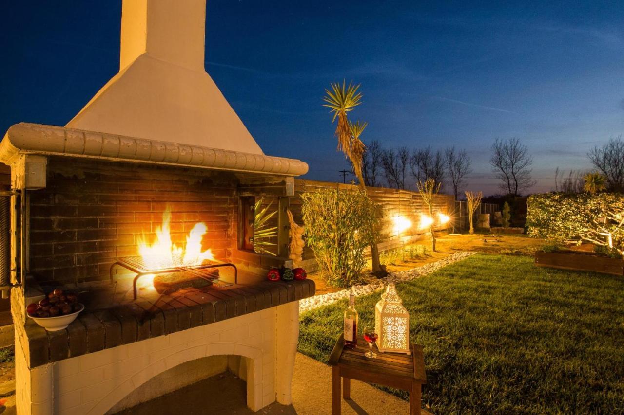 Villa Helena By Vintage Travel à Halikounas Extérieur photo