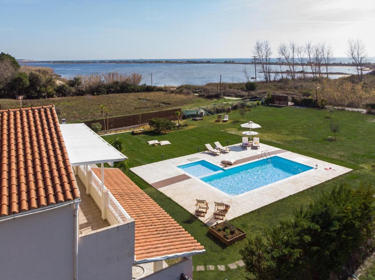 Villa Helena By Vintage Travel à Halikounas Extérieur photo
